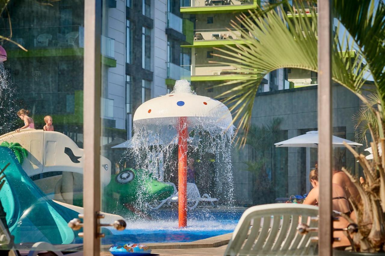 Sunfest Aparthotel Pool & Spa Mamaia Nord Нэводари Экстерьер фото